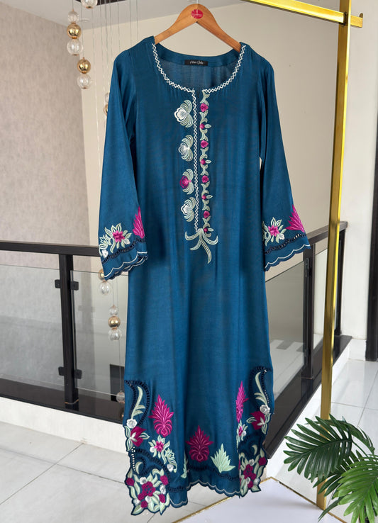 Sapphire Garden Kurta