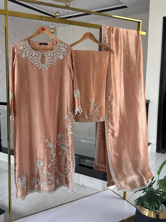 Dust Rose Mirage